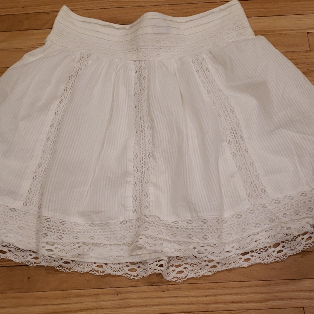 White mini skirt